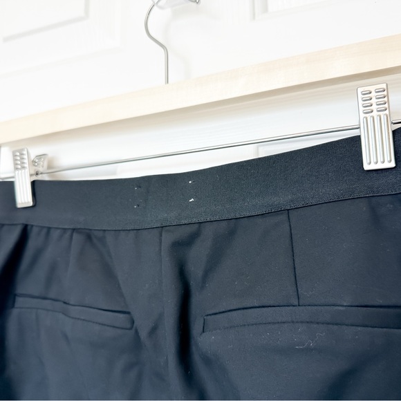 Aritzia Babaton Black Dress Pants - Size 6 - Picture 6 of 13